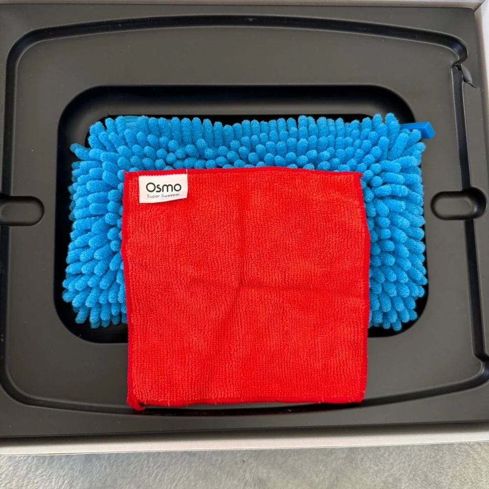 Osmo Creative Set Drawing Board for iPad 6 Markers Super Sweeper & Pouch